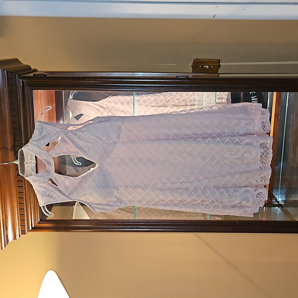 Women's v neck baby pink dress